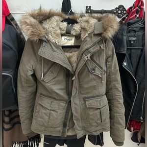 Aritzia Cargo Coat 🤍